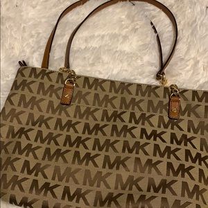 MK purse